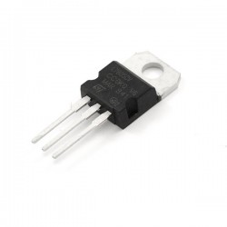 7805 - 5V Voltage Regulator